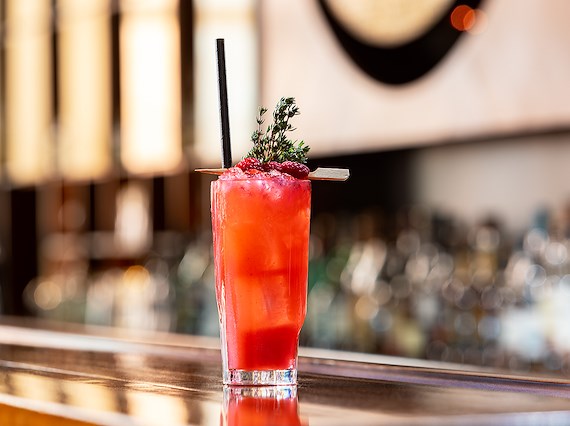 cocktail at the bar hannover